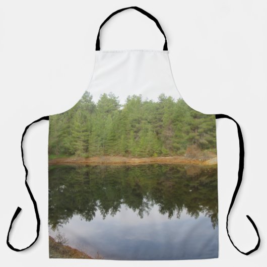 Pijnboomreflectie-meer Schort (Voorkant)