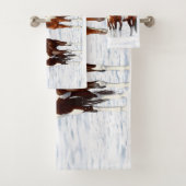 Pijnstokpaardjes in wintersneeuw bad handdoek (Insitu)