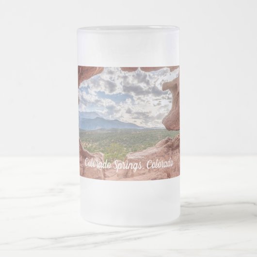 Pikes die door een rockspringcentrale Mok van de v (Center)