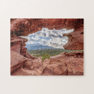 Pikes peak through a Rock Hole Legpuzzel