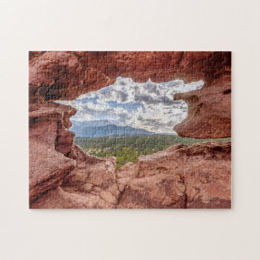 Pikes peak through a Rock Hole Legpuzzel (Horizontaal)