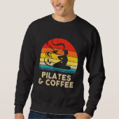 Pilates and Coffee  Retro Sunset Pilates Trui (Voorkant)