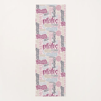 Pilates Lingo-Roze Pruim Handlettering Woordcollag Yogamat