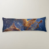 Pillars of Creation in the Eagle Nebula Lichaamskussen (Achterkant)