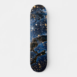 Pillars van de rek Eagle Nebula nabij infrarood Skateboard