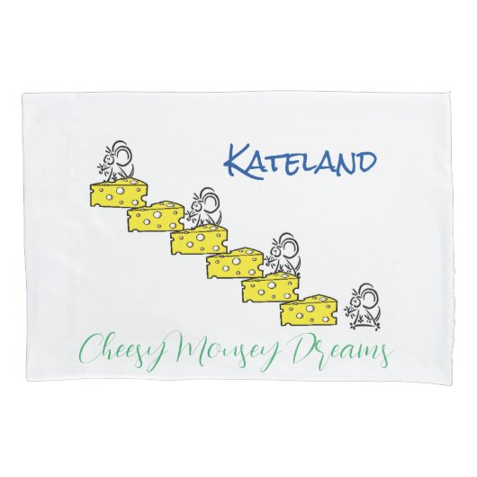 Pillow Hoesje Cheesy Mousey Dreams Kussensloop (Voorkant)