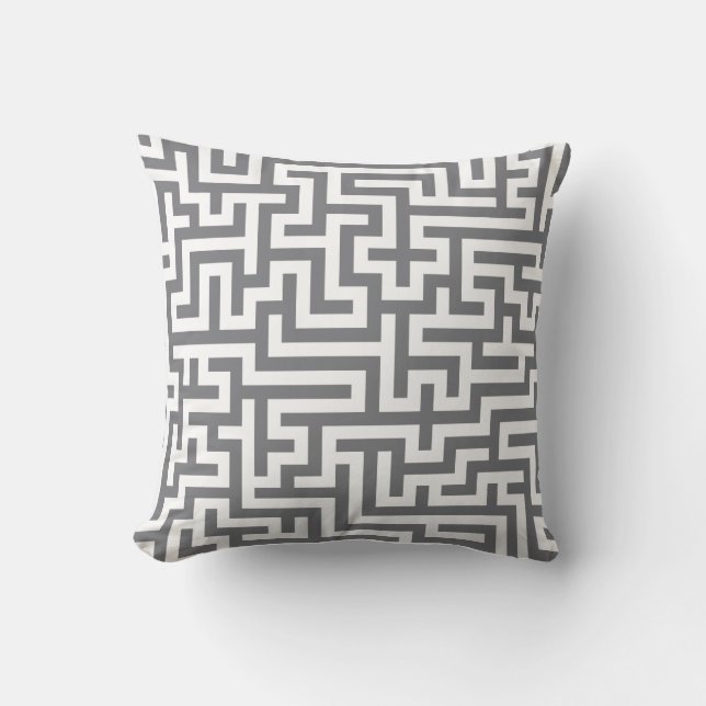 Pillow in Gray Maze Pattern Kussen (Voorkant)