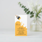 Pinceau, jaune, carte de visite (Debout devant)