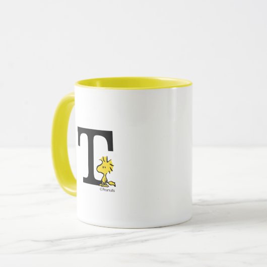 PINDA'S | Houtvoorraad | Monogram T Mok (Voorkant links)