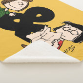 pinda's | Peppermint Patty & Marcie Sherpa Deken (3/4)