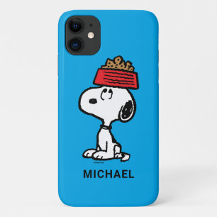 pinda's Snoopy balanceert his Dog Dish iPhone 11 Hoesje