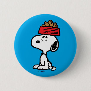 pinda's Snoopy balanceert his Dog Dish Ronde Button 5,7 Cm