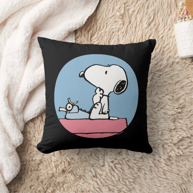 pinda's | Snoopy bij de schrijfmachine Kussen (Deken)