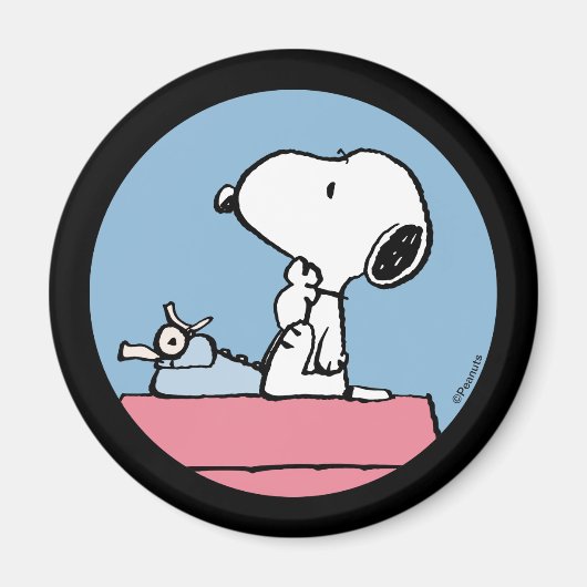 pinda's | Snoopy bij de schrijfmachine Magneet (Voorkant)