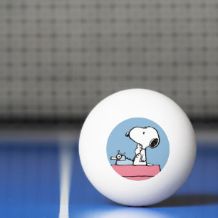 pinda's   Snoopy bij de schrijfmachine Pingpongballen