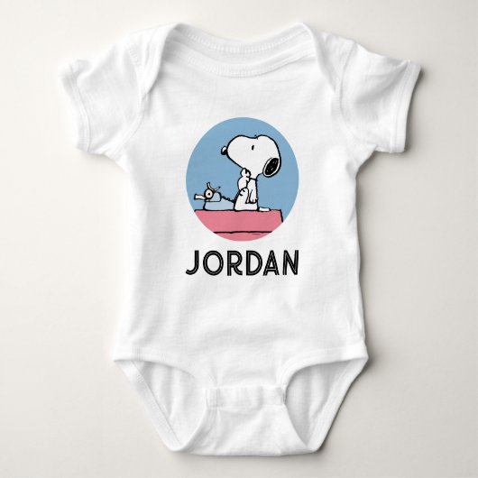 pinda's | Snoopy bij de schrijfmachine Romper (Voorkant)