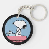 pinda's | Snoopy bij de schrijfmachine Sleutelhanger (Achterkant)