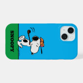 pinda's | Snoopy Golf Swing iPhone 15 Hoesje (Achterkant horizontaal)