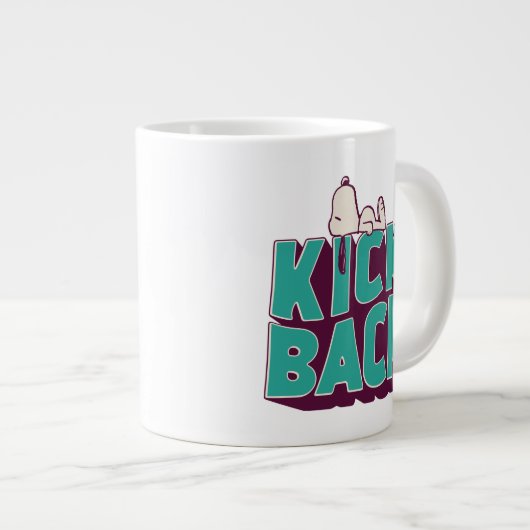 pinda's | Snoopy Kickback Extra Grote Beker (Voorkant rechts)