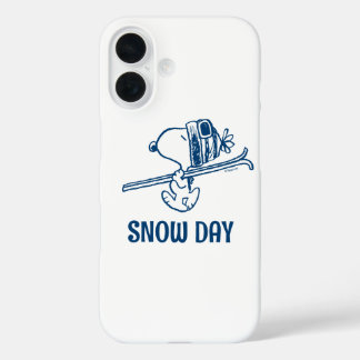 pinda's | Snoopy Ski Trip iPhone 16 Hoesje