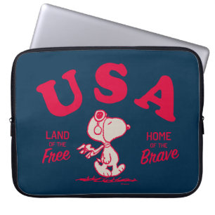 pinda's   Snoopy USA Land of the Free Laptop Sleeve