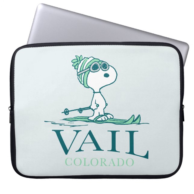 pinda's | Snoopy Vail Colorado Laptop Sleeve (Voorkant)