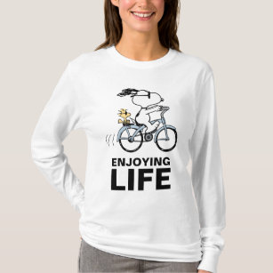 pinda's   Snoopy & Woodstock Bicycle T-shirt
