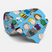 pinda's vrienden op rij stropdas (Opgerold)