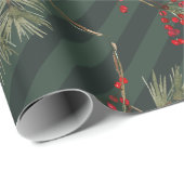 Pine Branch Red Ilex Berries Forest Green Stripe Cadeaupapier (Rol Hoek)