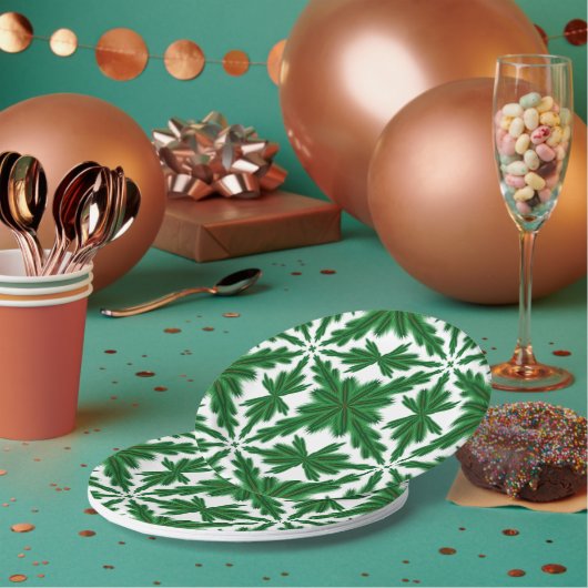 Pine Mandala 7-inch papieren Borden Papieren Bordje (Multi)