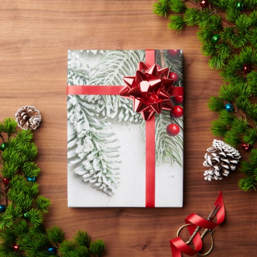 Pine Tree Branches Sneeuwkerst Cadeaupapier (Feestdagen Geschenken)
