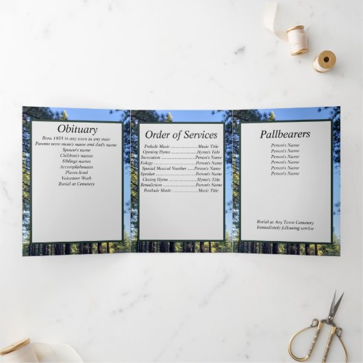 Pine Tree Forest Five Photo Memorial Drieluik Aankondiging (Binnen)