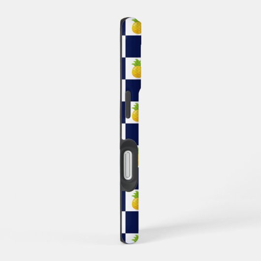 Pineapple Checkered iPhone Case iPhone 16 Hoesje (Rechterkant)