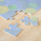 Pineapple In Hand Beach Legpuzzel (Zijkant)