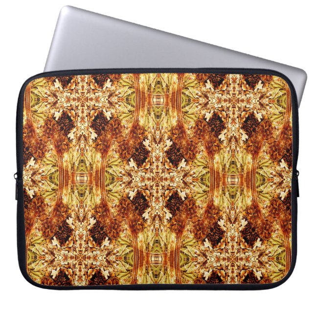 Pinecone Party.... Laptop Sleeve (Voorkant)