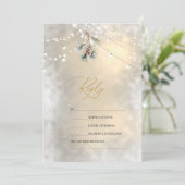 Pinecone String Lights Winter Wedding RSVP Kaart (Staand voorkant)
