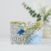 Pingle de carte placée sur la ville de New York su (Debout devant)