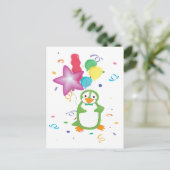 Pingouin d'anniversaire vert avec carte postale de (Debout devant)
