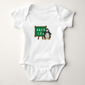 Pinguïn als leraar met Blackboard Romper (Voorkant)