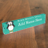 pinguïn cartoon smaragd en zwart naambordje (Zijkant)