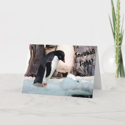 Pinguïn Sneeuwbalgevecht Kerstkaart Kaart (Voorkant)