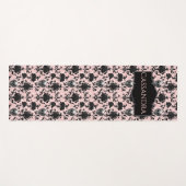 Pink and Black Goth Skulls and Roses Personalized  Yogamat (Voorkant (horizontaal))
