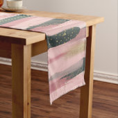 Pink and Green Brushstroke Christmas Table Runner Lange Tafelloper (Voorbeeld)