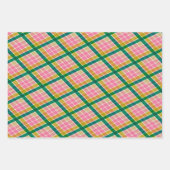 Pink and Green Modern Plaid Christmas Pattern Inpakpapier Vel (Voorkant)