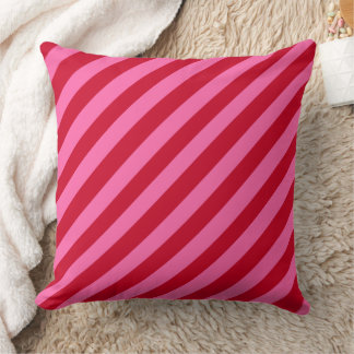 Pink and Red Christmas Peppermint Stripes  Kussen