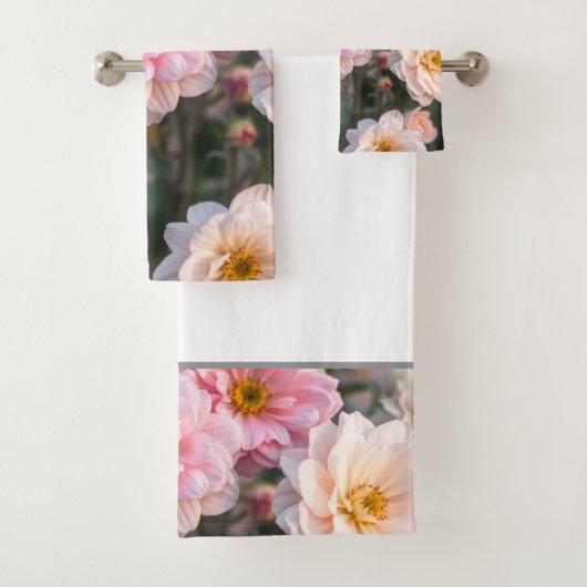 Pink and White Floral Towel Set Bad Handdoek (Insitu)