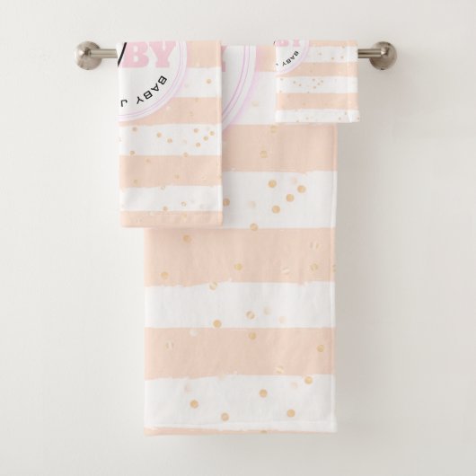 Pink and White Monogrammed Baby Stripes (En situation)