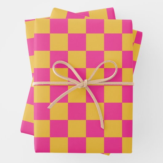 Pink and Yellow Checkerboard Inpakpapier Vel (In situ)