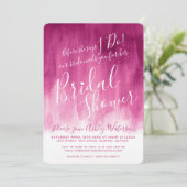 Pink avant de faire des invitations de douche nupt (Debout devant)