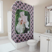 Pink Bearded Iris Flower Pattern Douchegordijn (In situ)